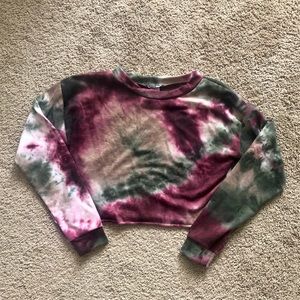 CROPPED TIE DYE SWEATER